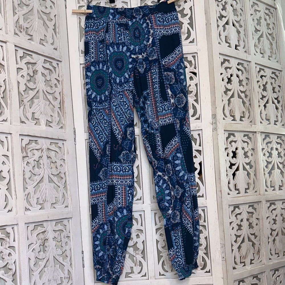 American Rag Blue Paisley Ankle Pants